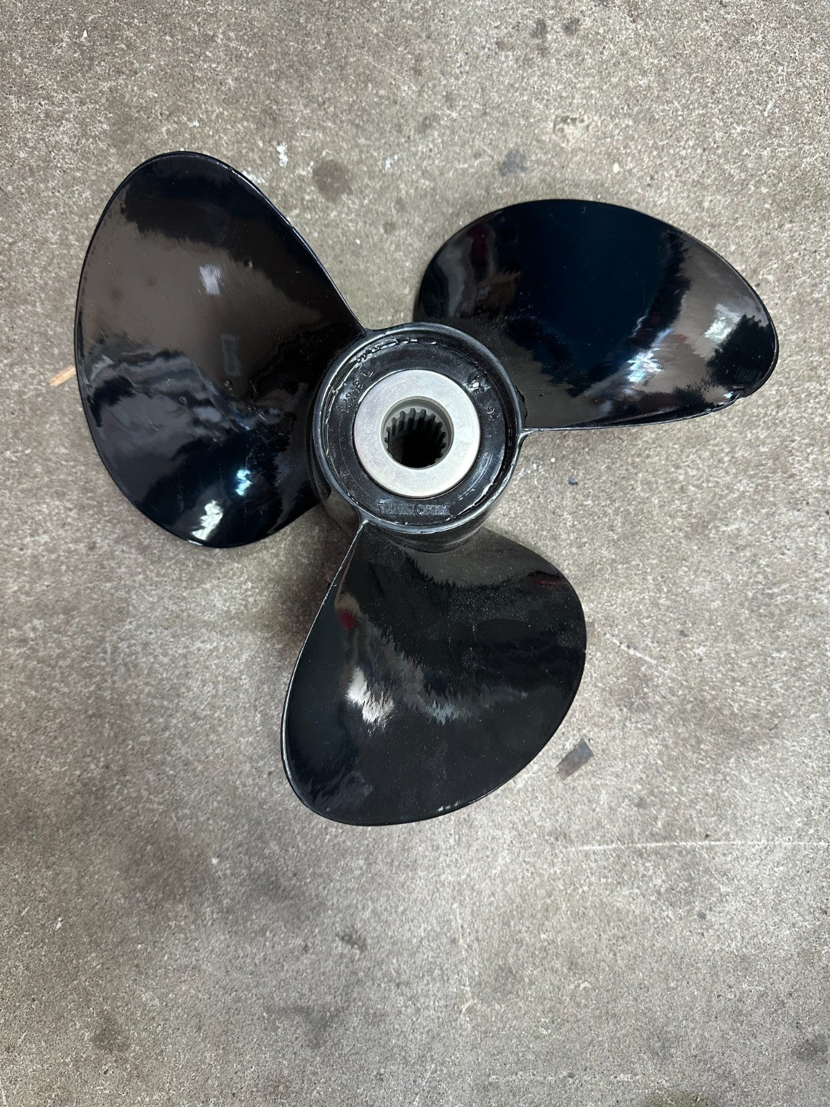 Volvo Penta Propeller 854978 14X19 LH