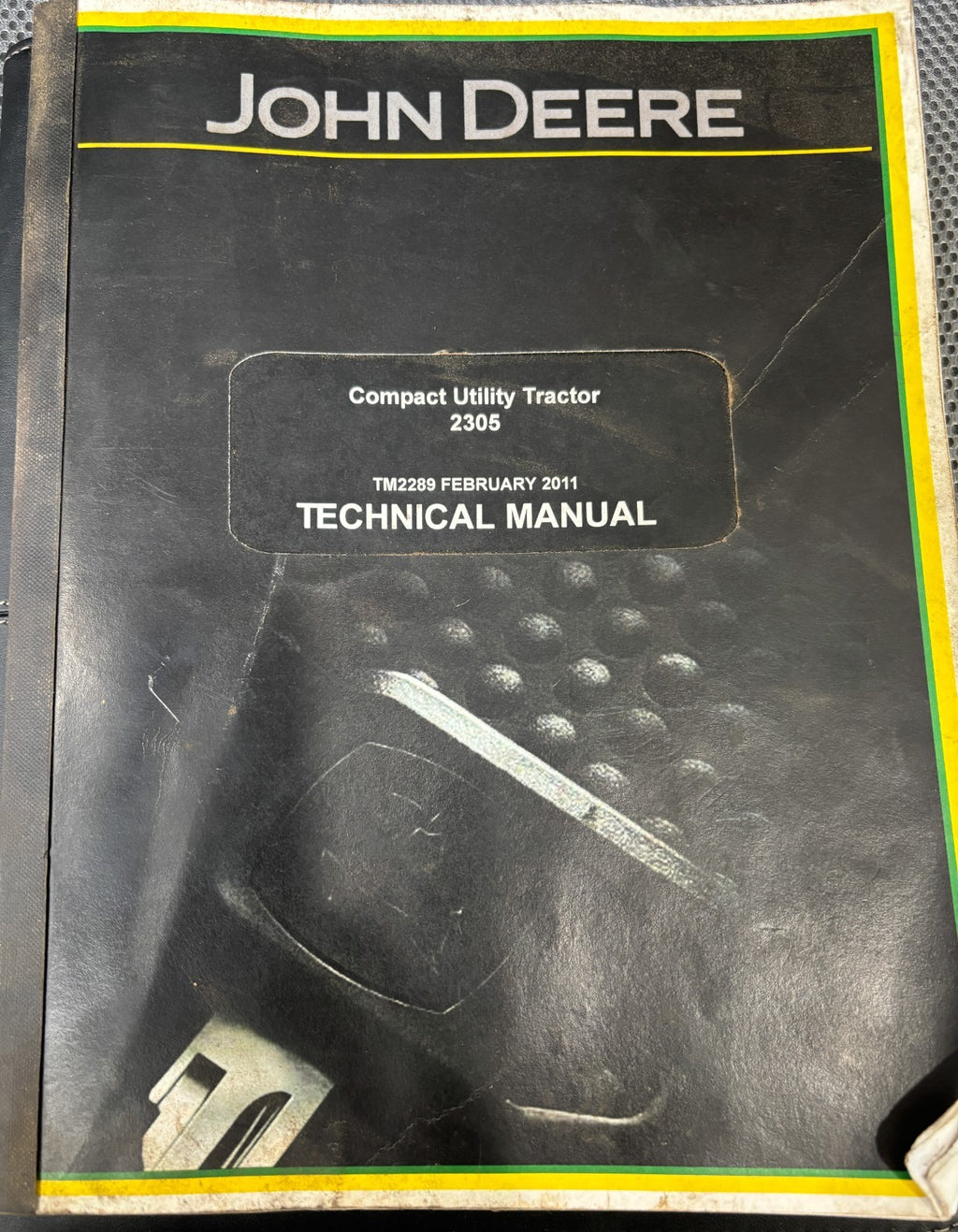 John Deere 2305 Tractor Owners Operators Manual and Technical Manual