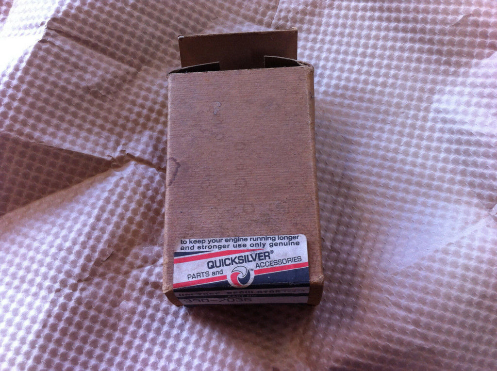 Quicksilver VOLTAGE REGUATOR 390-7036, 8RG-2018, 12 V