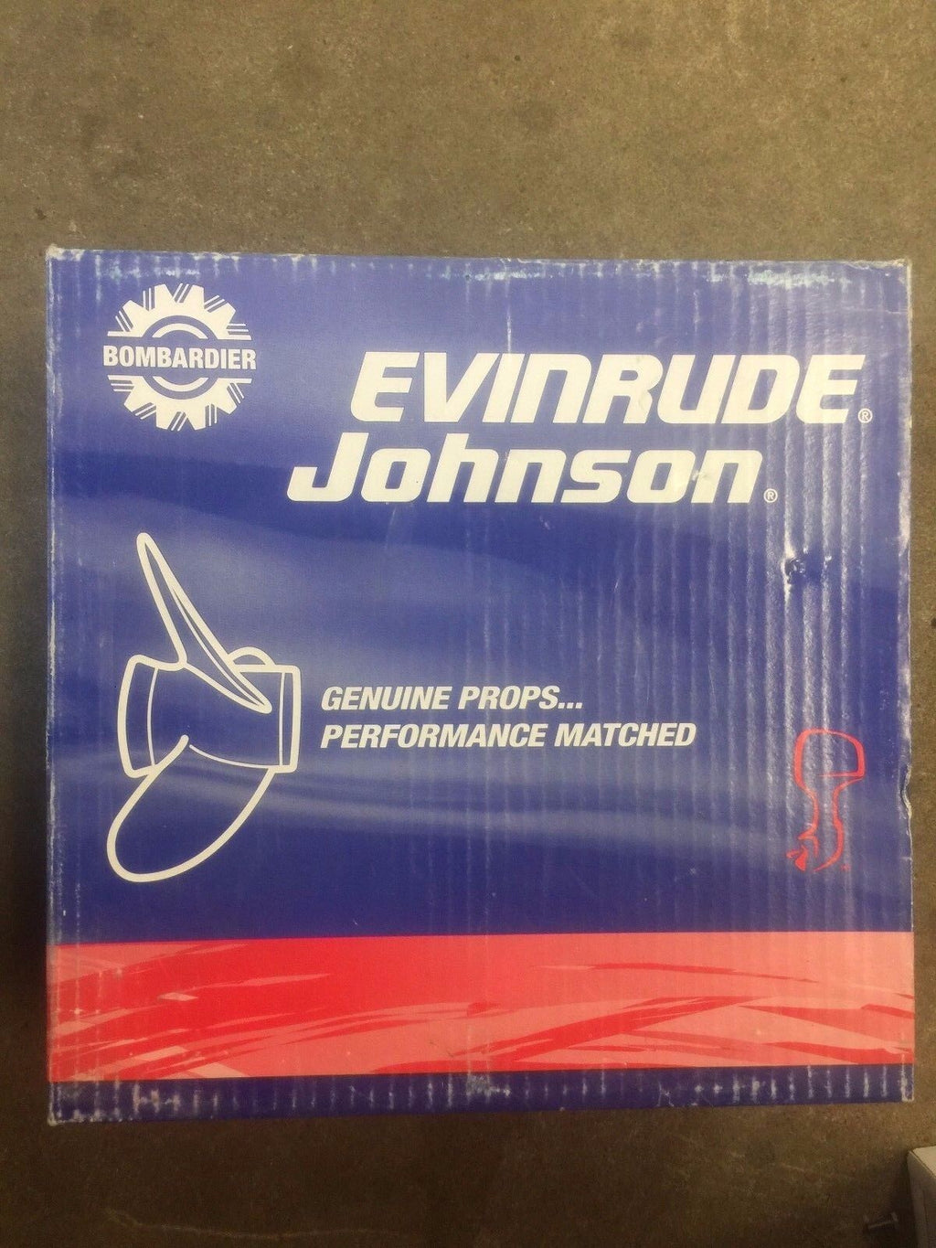 New 5005384 OMC, Johnson, Evinrude Propeller 9.25 x 9 Right Hand