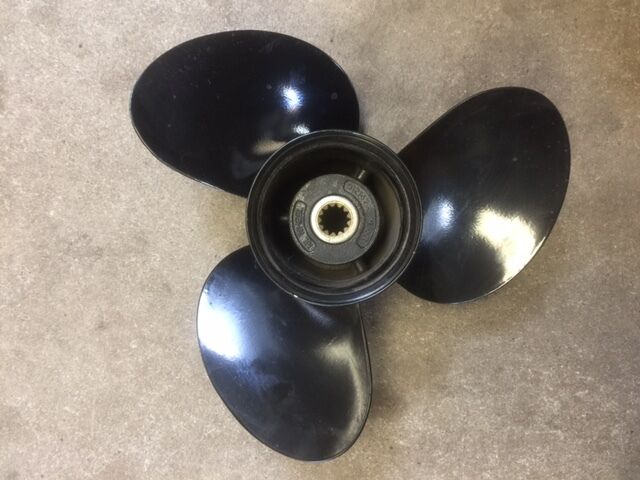 012147 OEM Johnson/Evinrude Michigan Wheel Propeller 14 x 11 