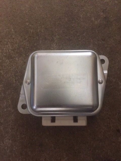 New 38-79, 3879 Voltage Regulator, Big A Standard Motor Products