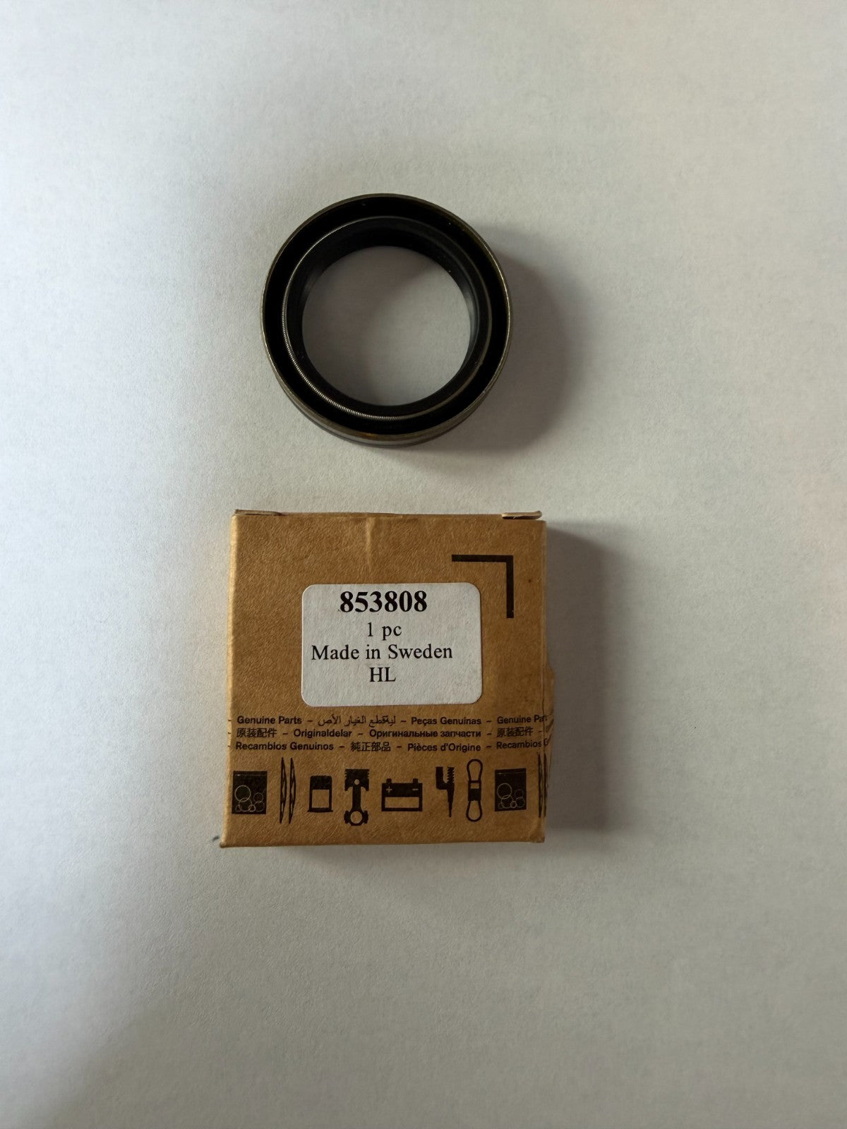 853808 VOLVO SEAL - NEW