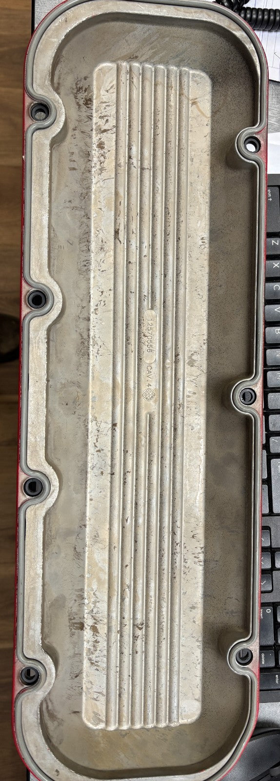 Volvo Valve Cover 12570556