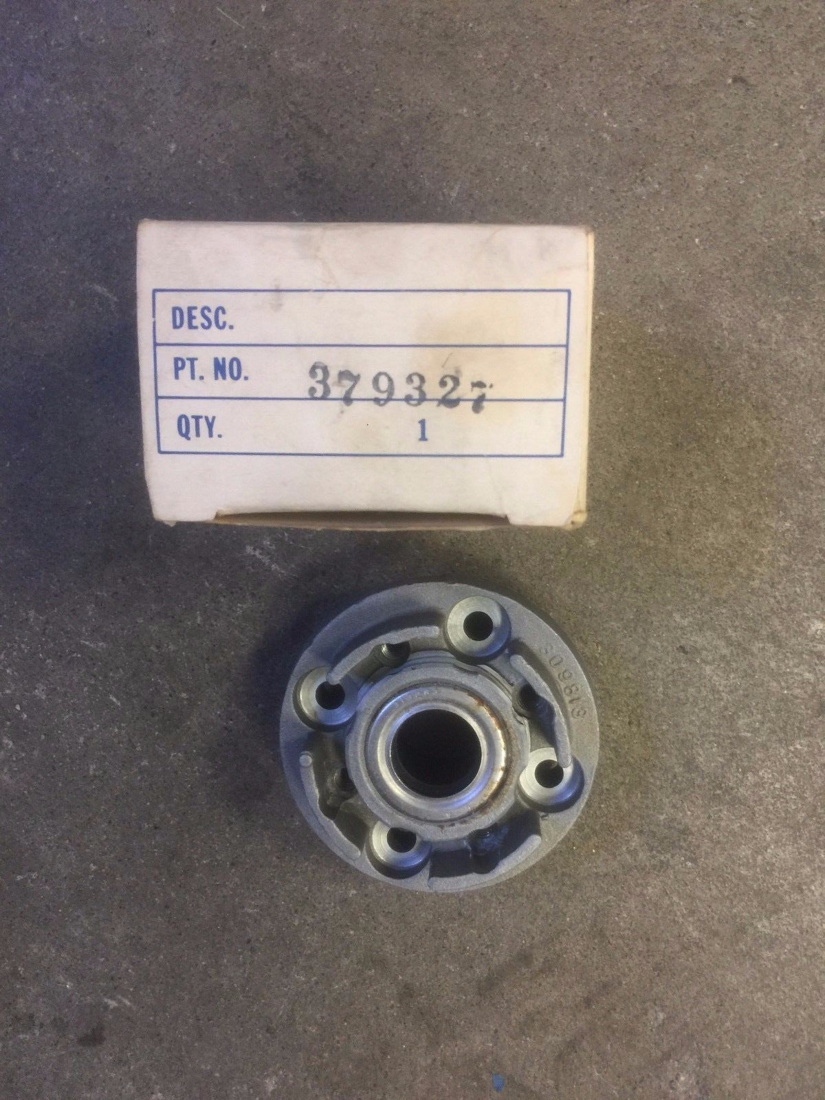 New 0379327, 379327 OEM OMC, Johnson, Evinrude Gearcase Head