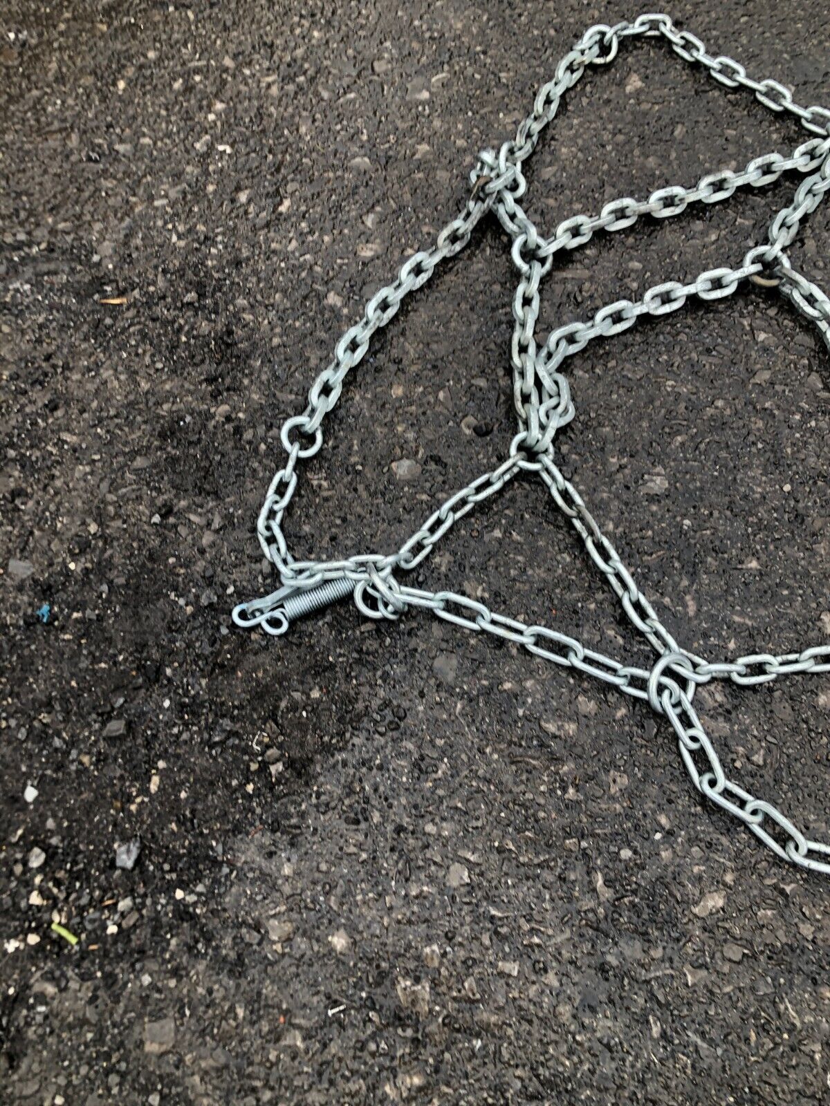 TIRE CHAINS STAINLESS STEEL MILITARY DUTY FITS 14.00-20 TIRE, SOLD AS SET OF 2
