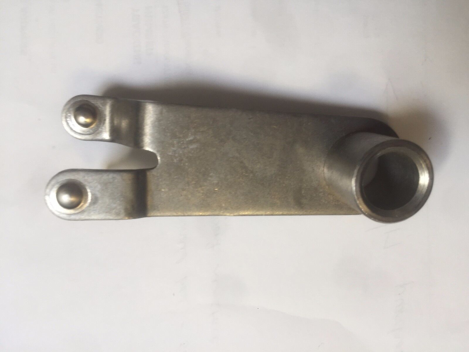 New 0386802, 386802 OEM OMC, Johnson, Evinrude Bellcrank Hub and Pin Assembly