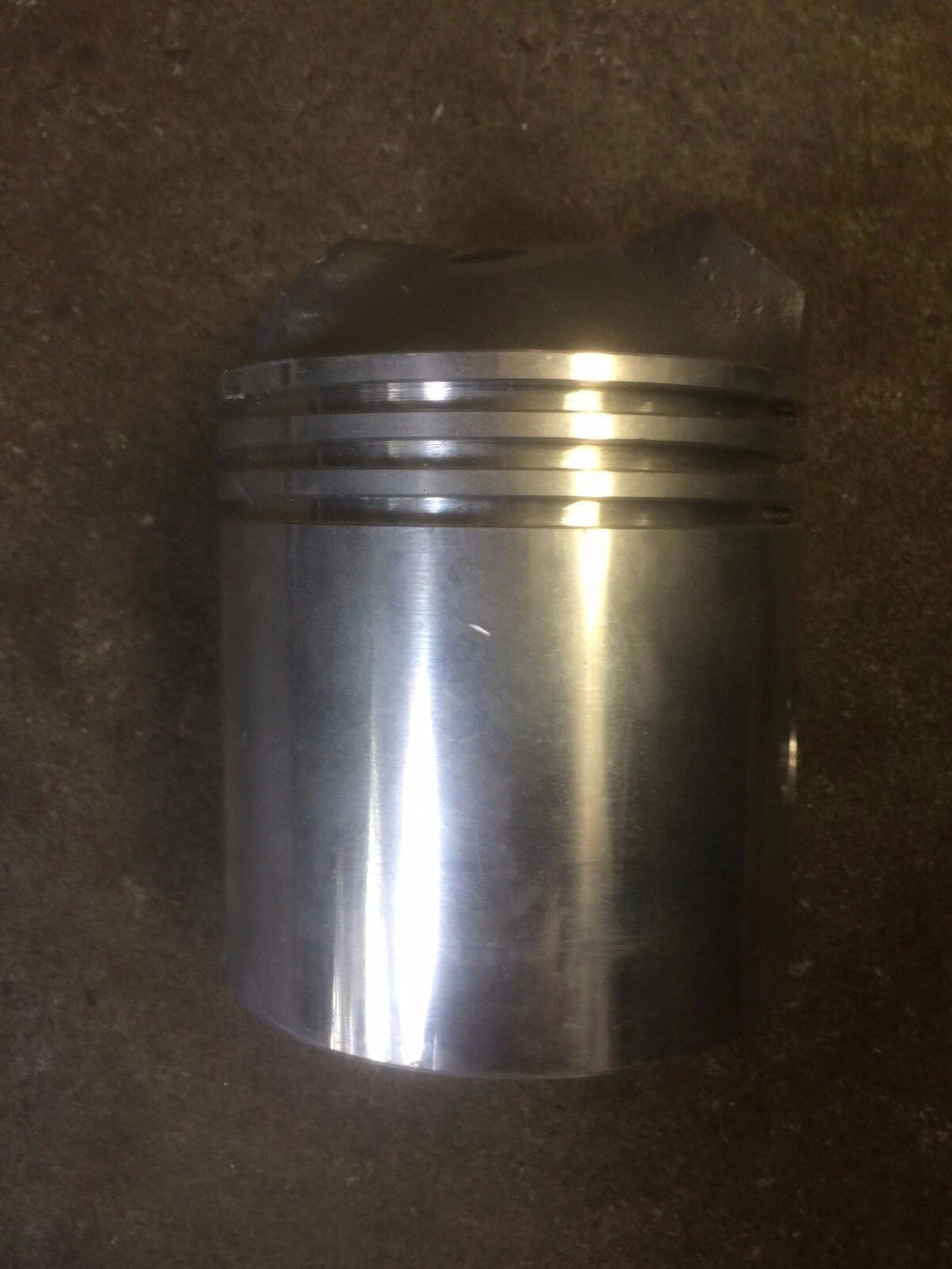 New 0378884, 378884 OEM OMC, Johnson, Evinrude Outboard Piston