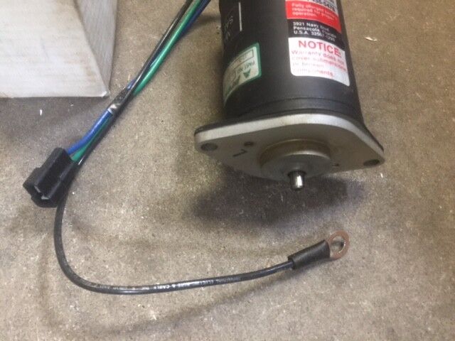 New ARCO 6204 Trim/Tilt Motor OMC