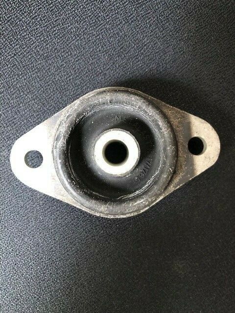 OEM OMC 986425, 3853972 Rear Mount Assembly