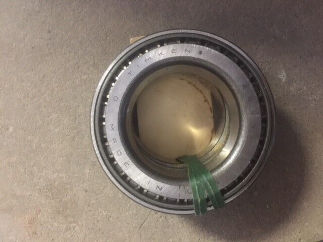 New OEM Mercury 31-57411A2 Roller Bearing