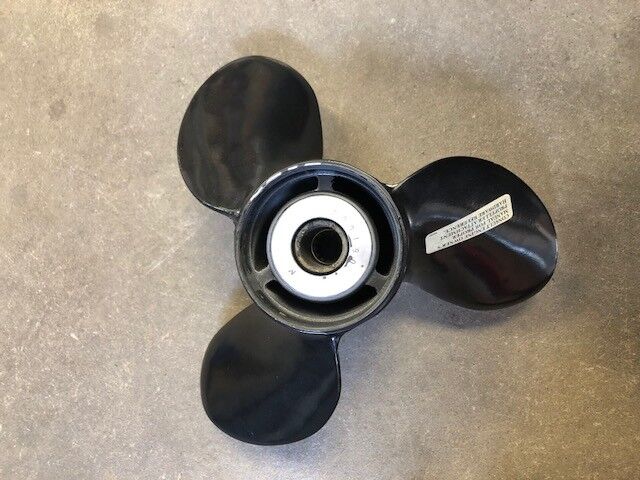 New Michigan Wheel 061003, 061103, 13 X 19 Pitch Propeller, Suzuki 60-140 HP