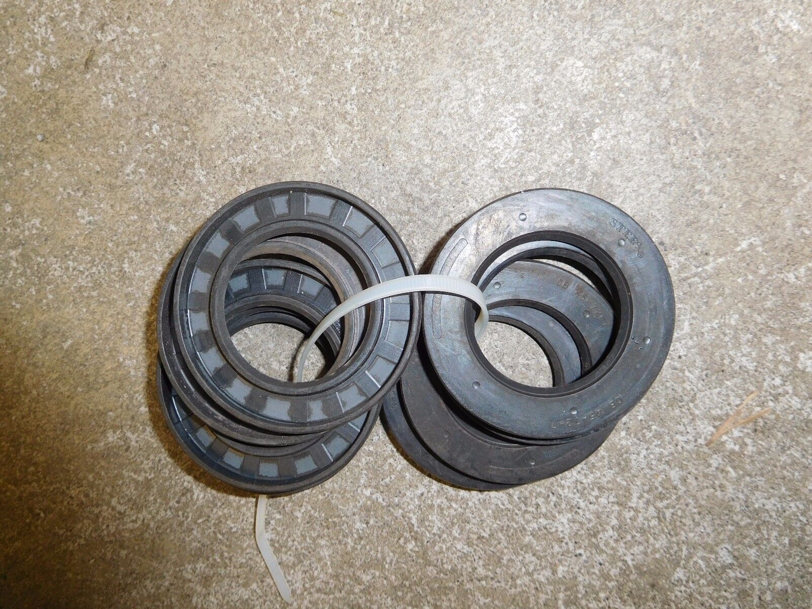 Seal 45-72-7 mm Inboard/Outboard Motor