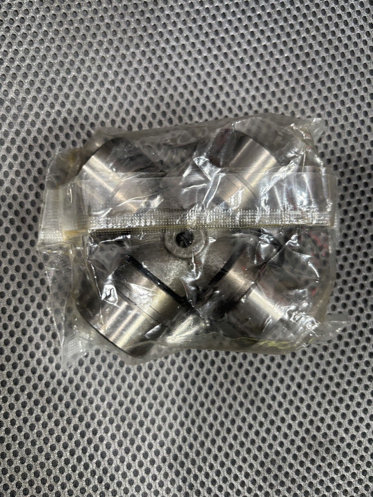 Sierra U-Joint Cross Bearing, 18-1711