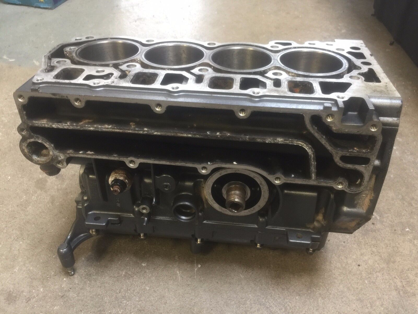 69W-W009B-00-1S Yamaha Cylinder Block Assembly
