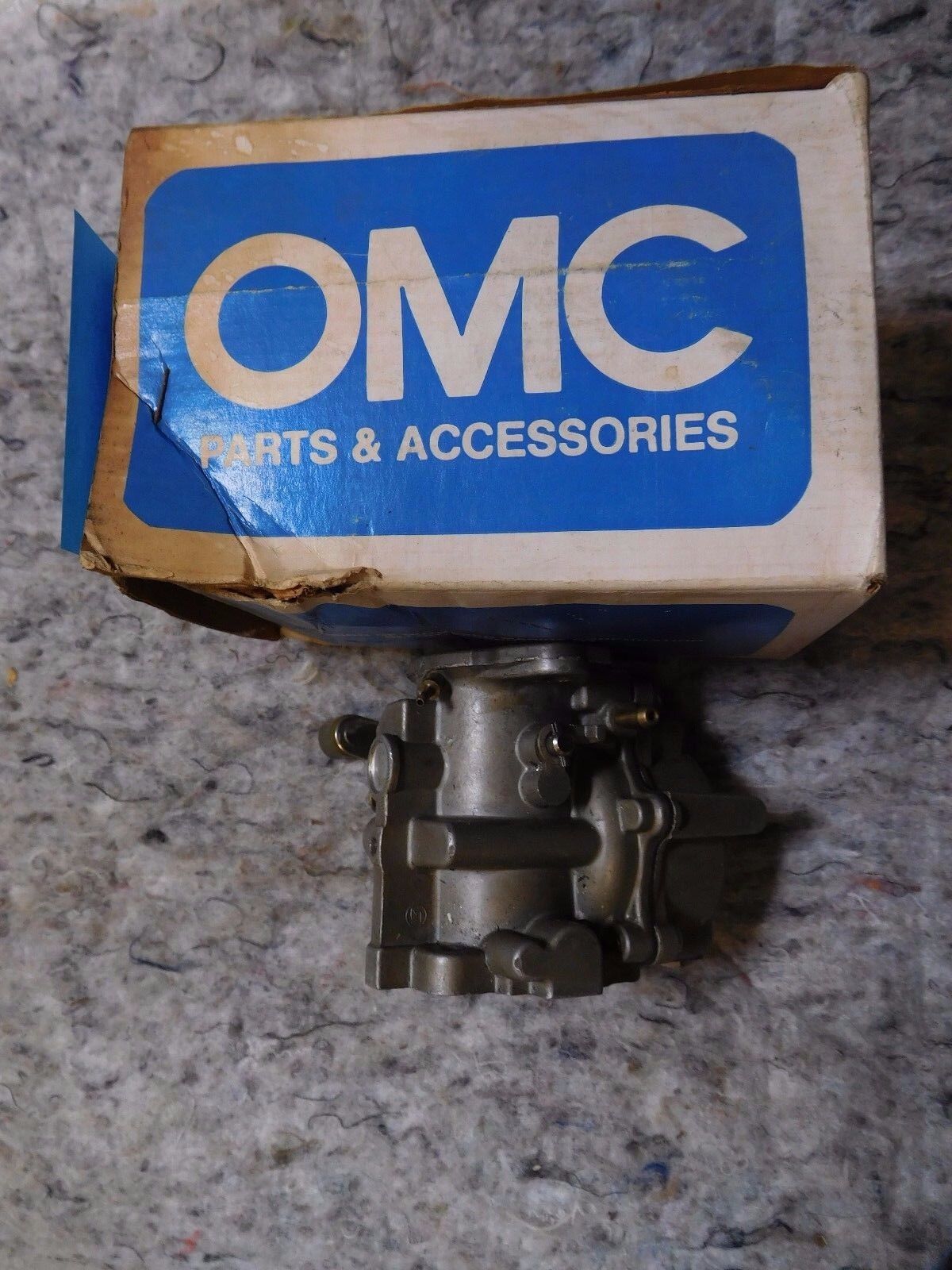 431997, 0431997, 396311, 398307, 0398307 OEM OMC Johnson Evinrude Carburator
