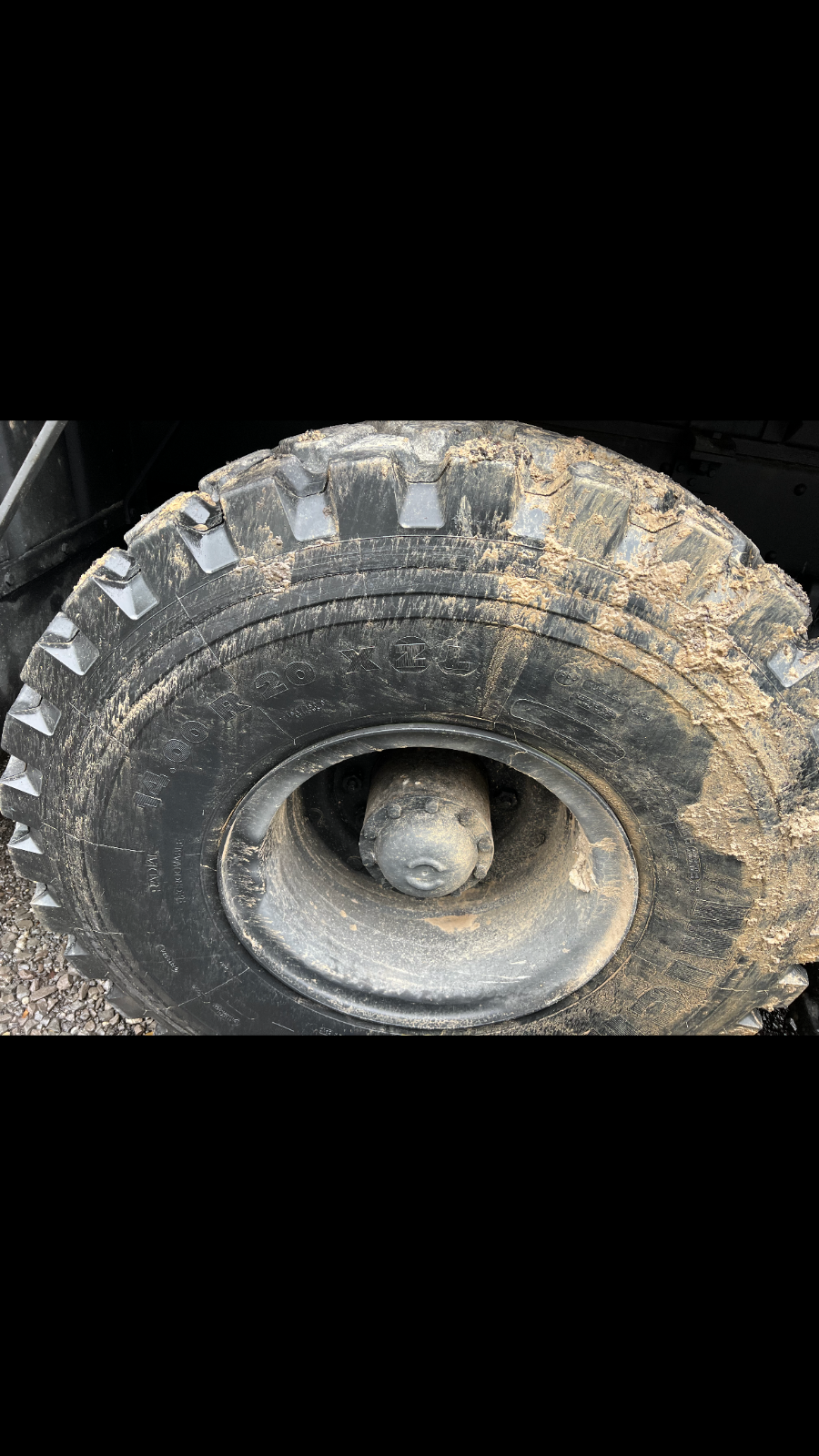 TIRE CHAINS STAINLESS STEEL MILITARY DUTY FITS 14.00-20 TIRE, SOLD AS SET OF 2