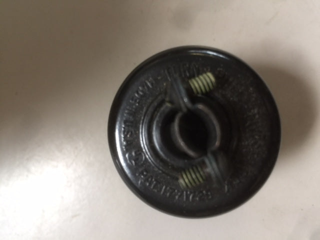 HUBBELL TWIST LOCK CONNECTOR BODY 7696