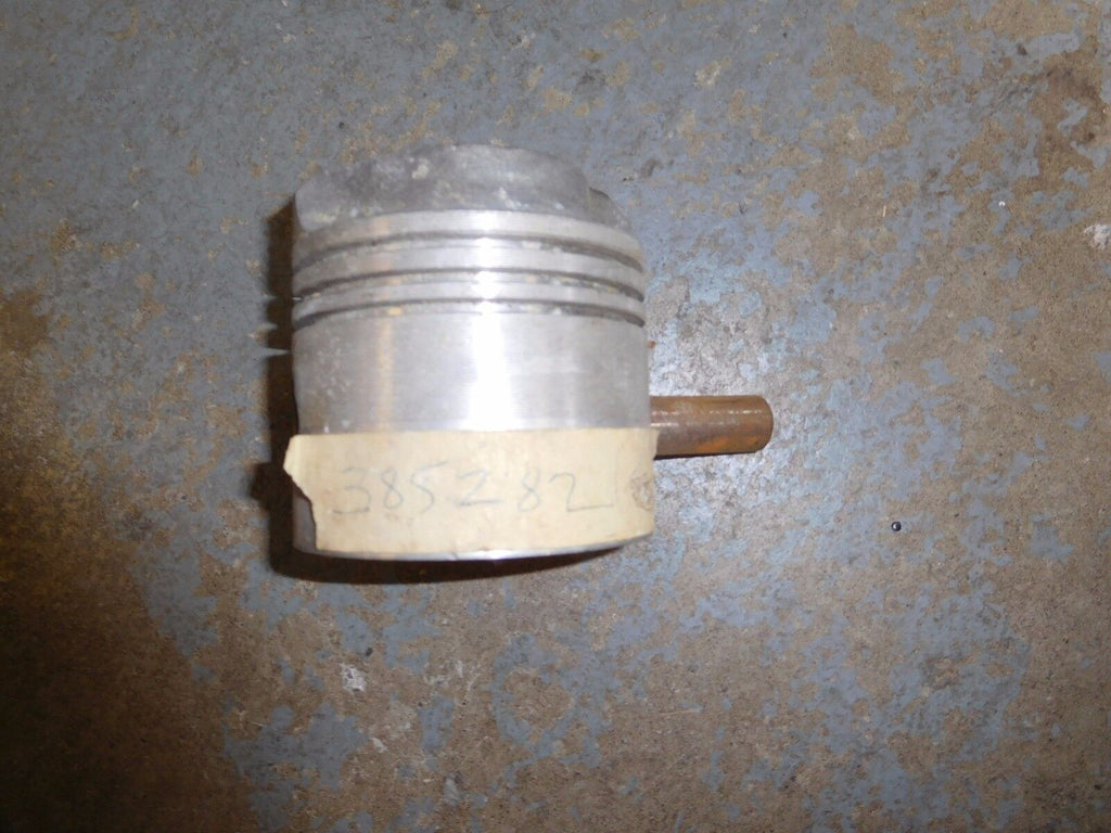 New OMC, Johnson, Evinrude Outoboard Piston 385282, 0385282