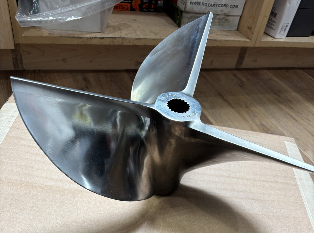 Mercury Racing F869L (15x30L)
