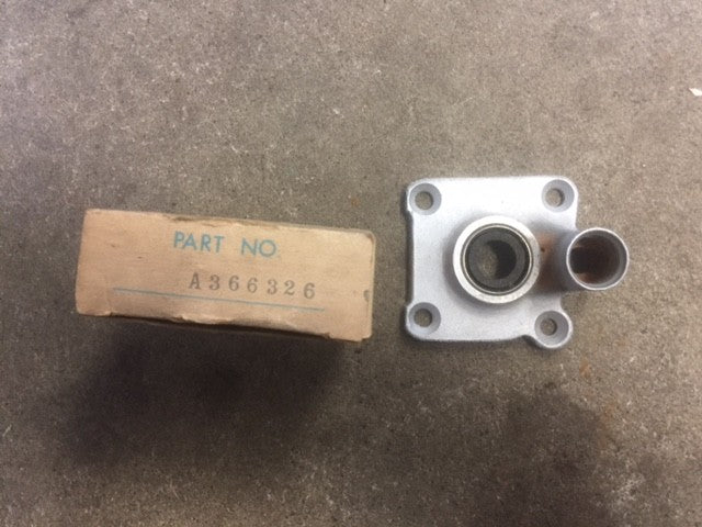 New FA366326, 366326, A366326 Chrysler Outboard Cover