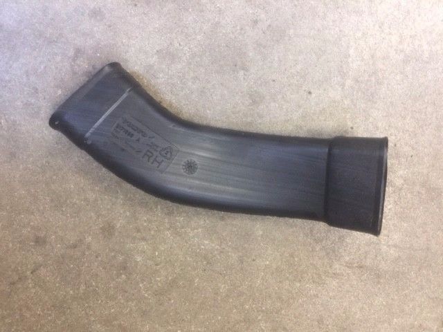 Used 917896 Volvo Right Passenger Side Air Duct