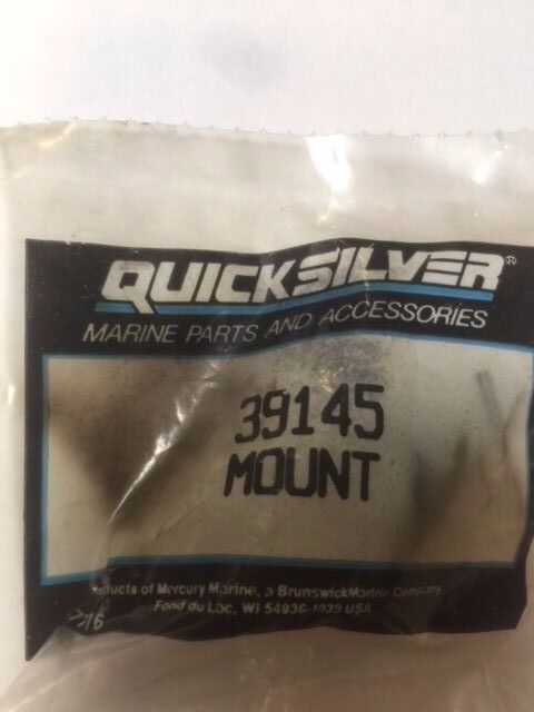 39145 Mount, Rubber-Bottom Cowl to Adaptor Plate - Starboard, Quicksilver, Merc