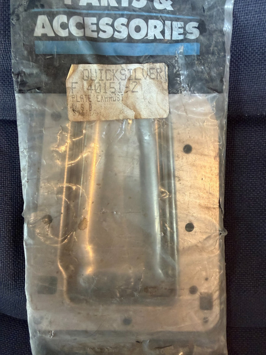 OEM QUICKSILVER F 40151-2 EXHAUST PLATE